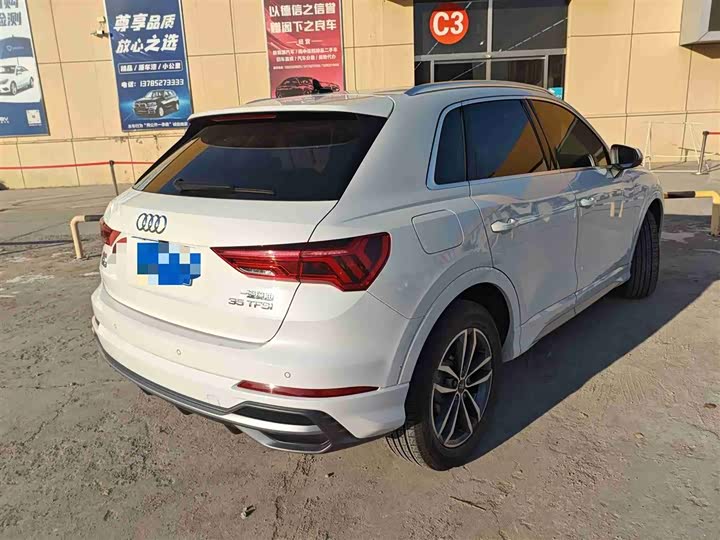 Фото 7 - Audi Q3