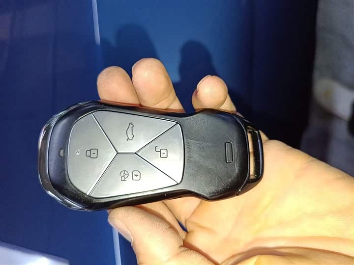 Фото 9 - XPeng G9