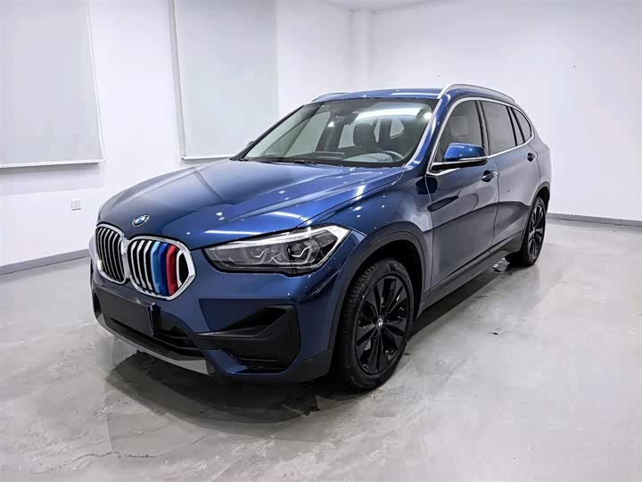 Фото 1 - BMW X1