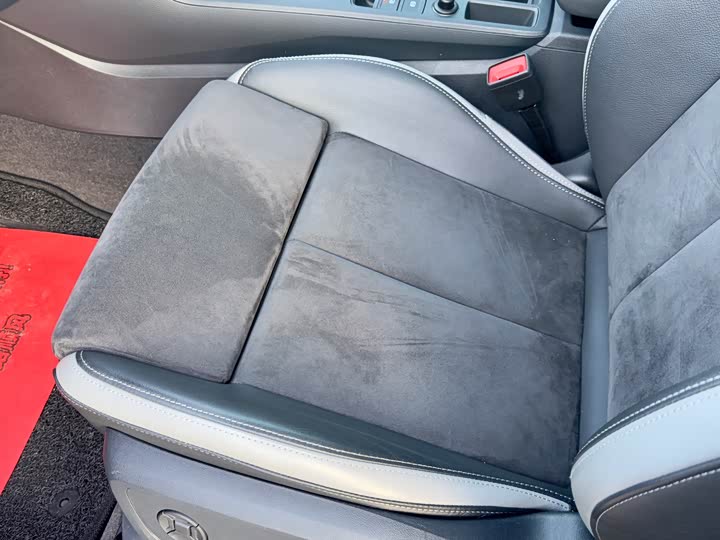 Фото 4 - Audi Q3