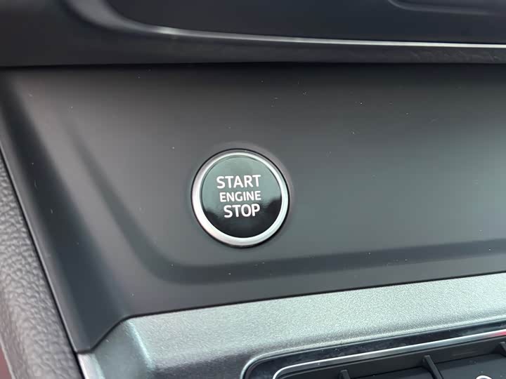 Фото 6 - Audi Q3