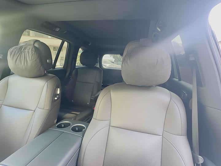 Фото 5 - LiXiang L8