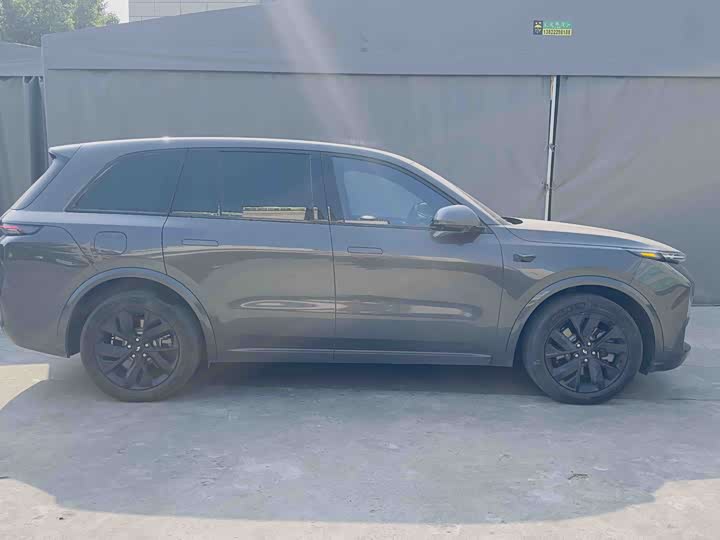 Фото 8 - LiXiang L8