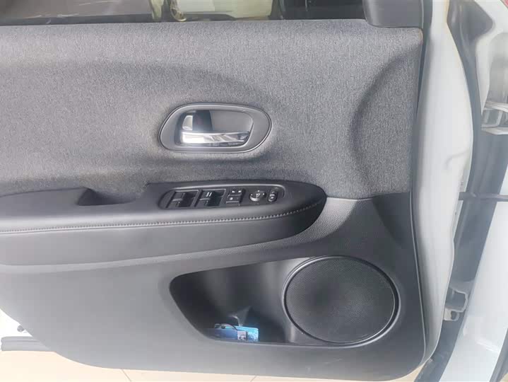 Фото 6 - Honda XR-V