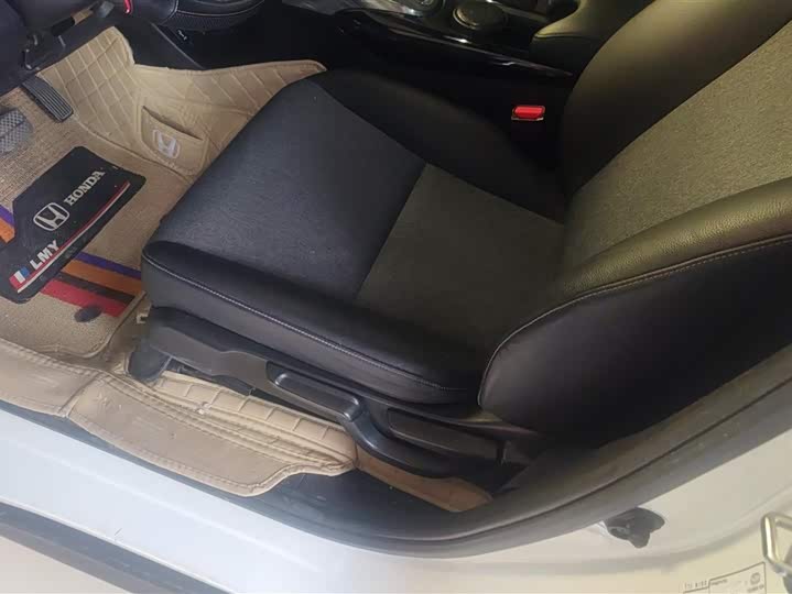 Фото 8 - Honda XR-V