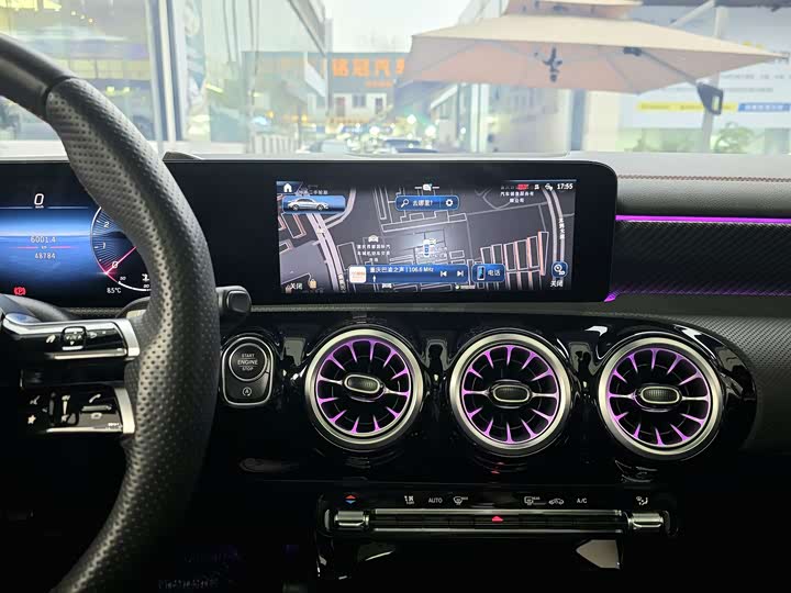 Фото 9 - Mercedes-Benz A-Class