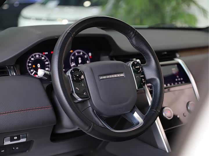 Фото 7 - Land Rover Discovery Sport