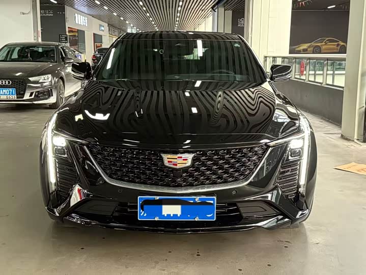 Фото 2 - Cadillac CT5