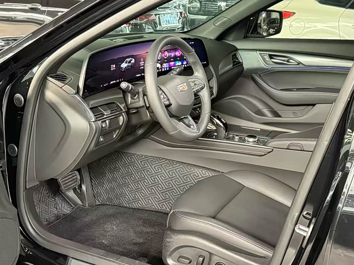 Фото 4 - Cadillac CT5