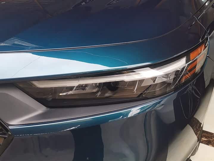 Фото 5 - Honda Accord