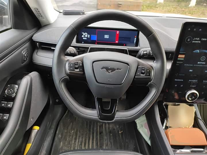 Фото 3 - Ford Mustang Mach-E