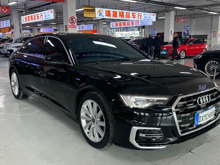 Фото 3 - Audi A6L