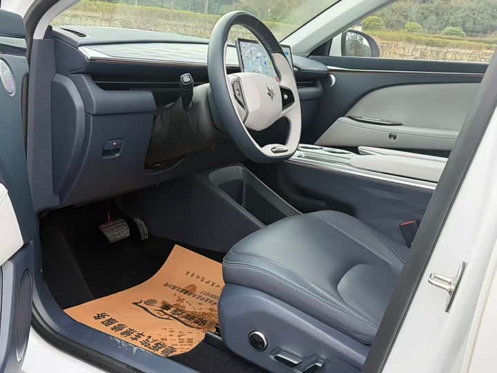 Фото 8 - BAIC Arcfox Alpha T5