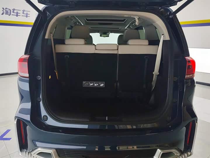 Фото 4 - GAC Trumpchi M8