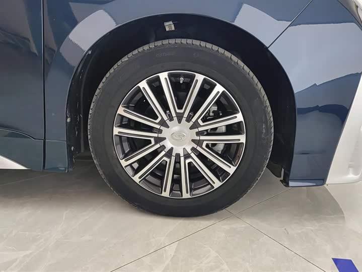 Фото 6 - GAC Trumpchi M8