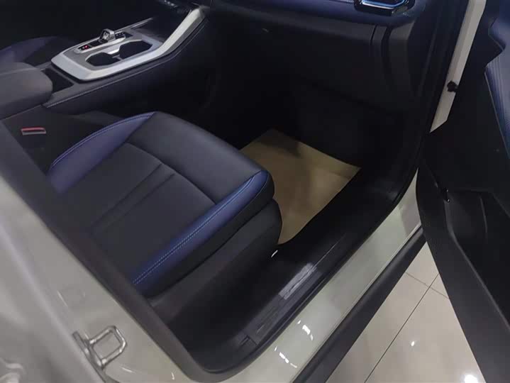 Фото 8 - GAC Trumpchi GS3