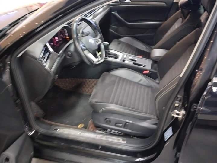 Фото 9 - Volkswagen Magotan