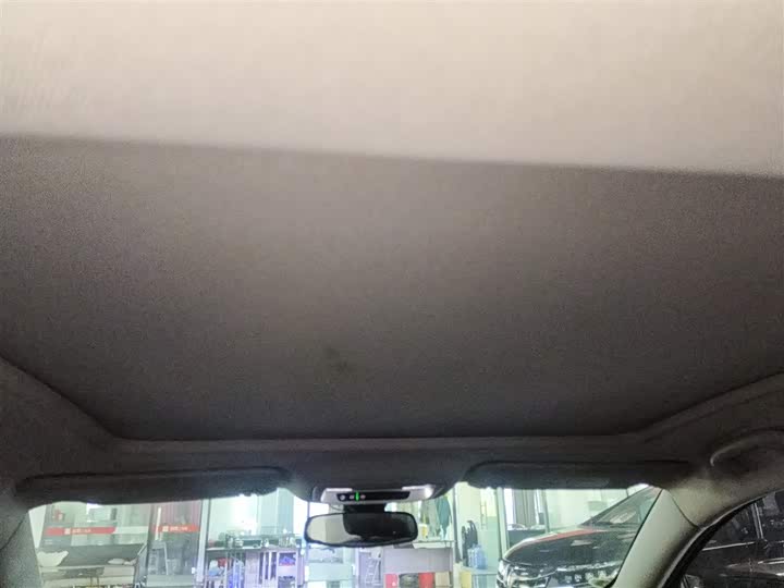 Фото 8 - Chevrolet Malibu XL