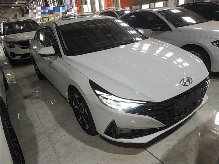 Фото 4 - Hyundai Elantra N line