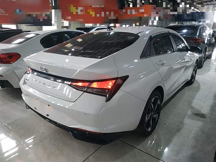 Фото 7 - Hyundai Elantra N line