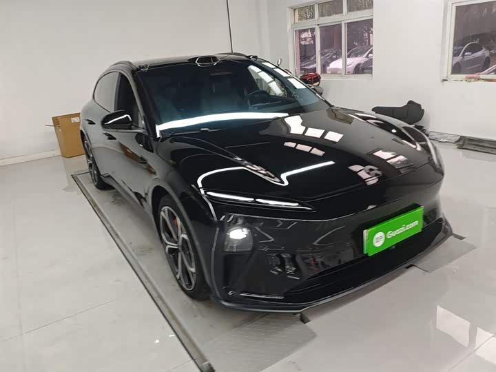 Фото 4 - Nio ET5T