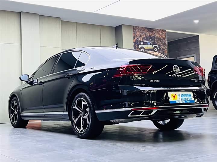 Фото 6 - Volkswagen Magotan