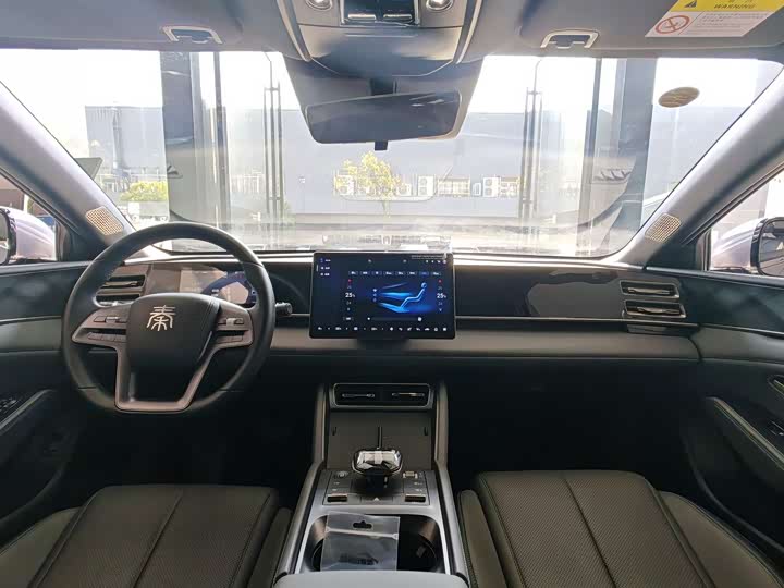 Фото 6 - BYD Qin L