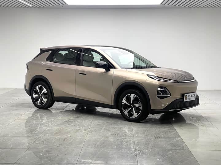 Фото 3 - Changan Qiyuan (Nevo) Q05