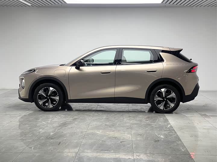 Фото 7 - Changan Qiyuan (Nevo) Q05