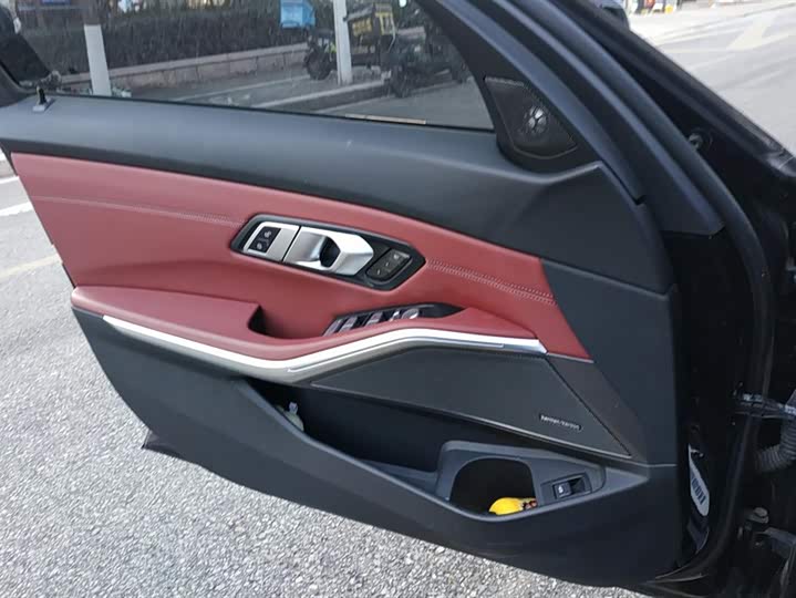 Фото 7 - BMW 3 Series