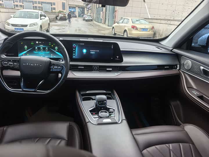 Фото 9 - Chery Tiggo 8 Pro Hybrid