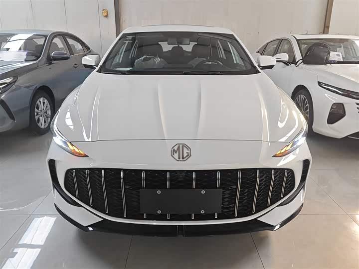 Фото 3 - MG Motor 5