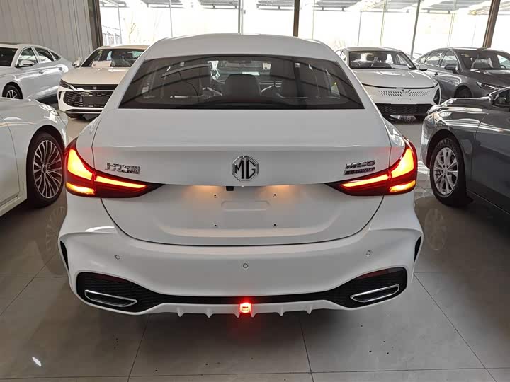 Фото 6 - MG Motor 5