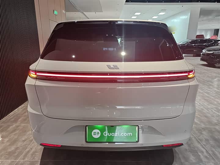 Фото 6 - LiXiang L6