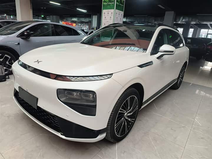 Фото 1 - XPeng G9