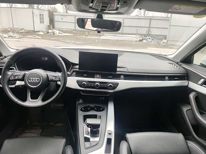 Фото 7 - Audi A4L
