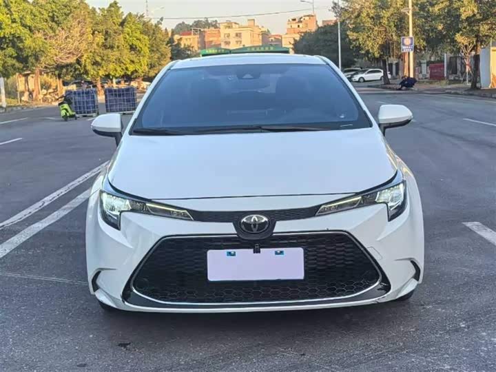 Фото 2 - Toyota Levin