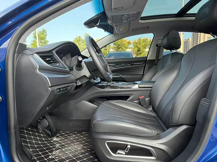 Фото 4 - Geely Emgrand GT