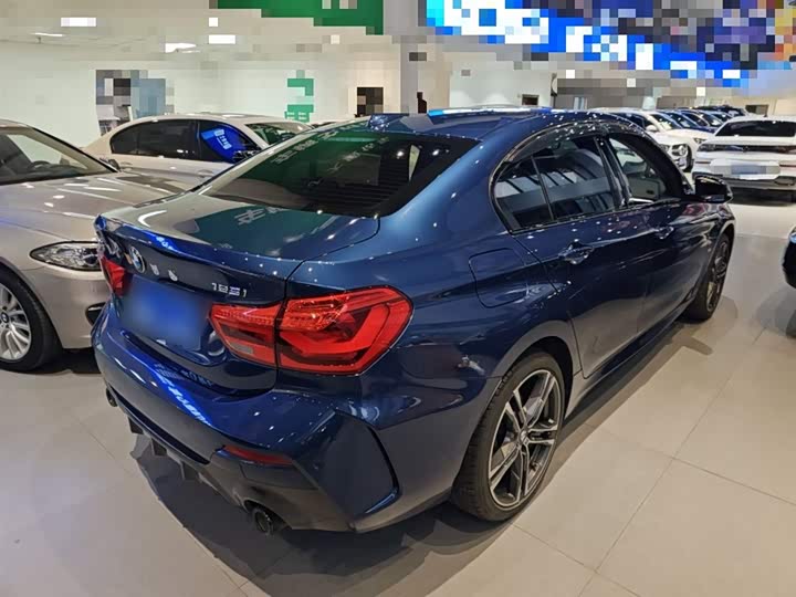 Фото 5 - BMW 1 Series