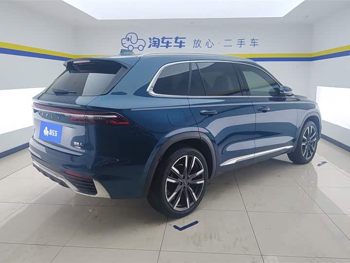 Фото 3 - Geely Monjaro