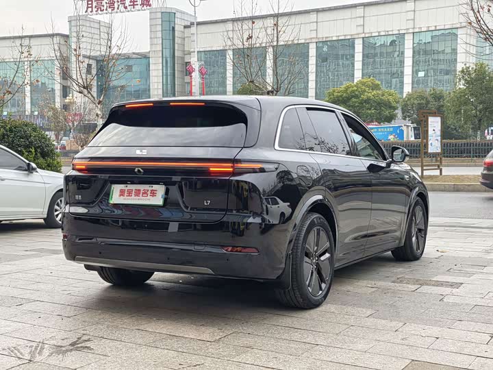 Фото 4 - LiXiang L7