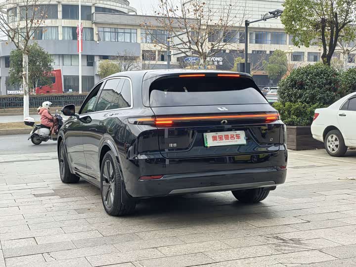 Фото 6 - LiXiang L7