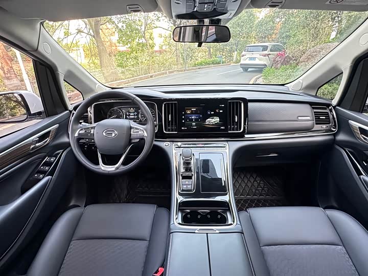 Фото 8 - GAC Trumpchi M8