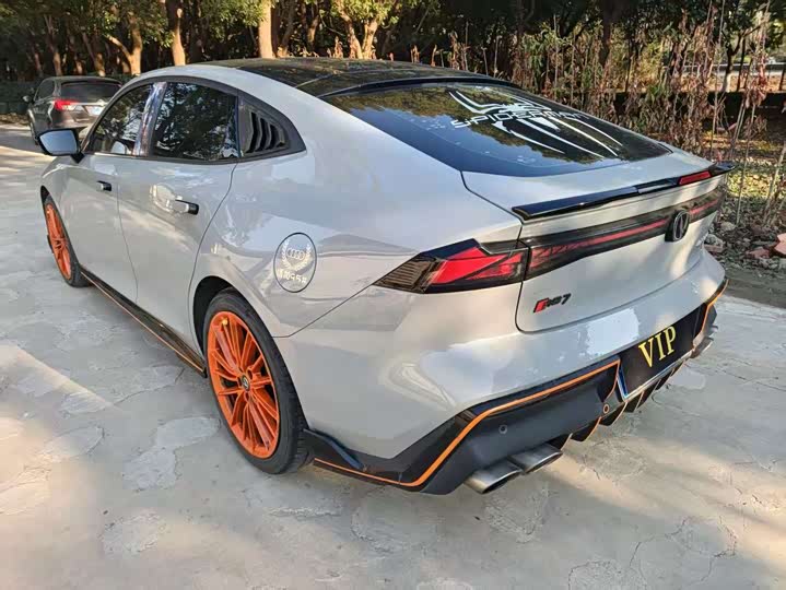 Фото 7 - Changan UNI-V