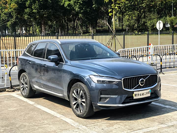 Фото 3 - Volvo XC60