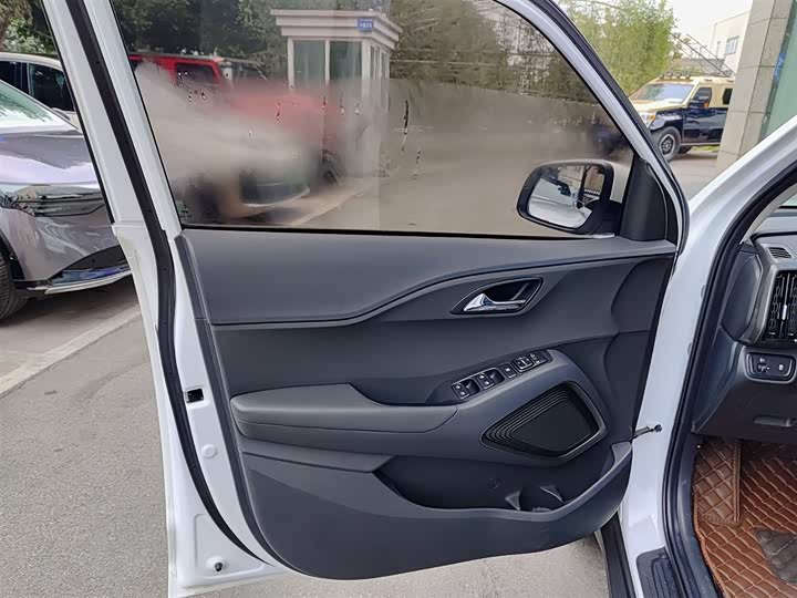 Фото 6 - Hyundai ix35 (Mufasa)