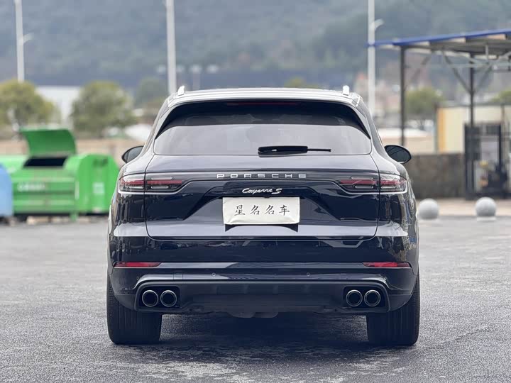 Фото 9 - Porsche Cayenne