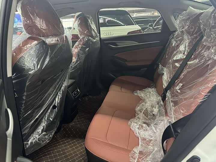 Фото 5 - Changan Eado Plus