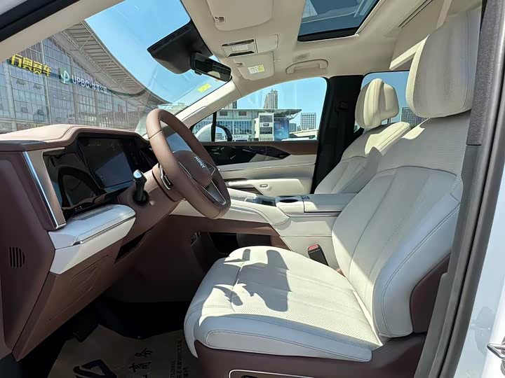 Фото 9 - BYD Xia