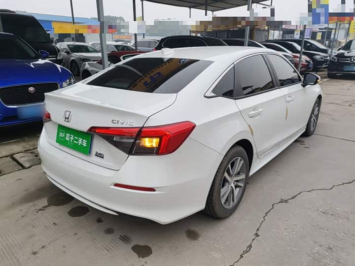 Фото 7 - Honda Civic